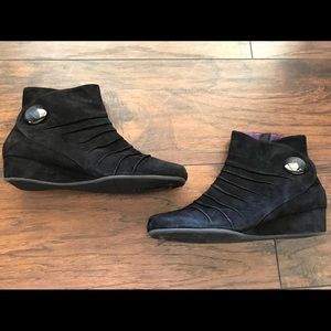 Black Suede Vaneli Mandly Wedge Booties